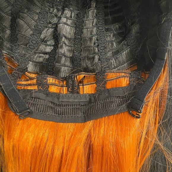 Black and orange wig - Picture 7 of 11